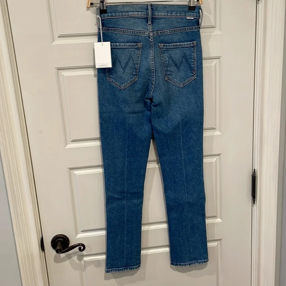 Mid Rise Jeans - Picture 2 of 4